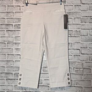 JM Collection White Cropped Ankle‎ Pants